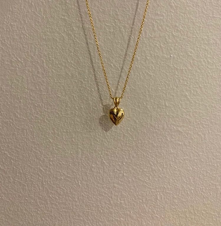 Stole My Heart Necklace - Gold