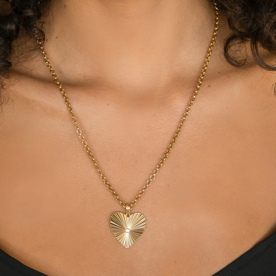 gold heart necklace with chunky chain