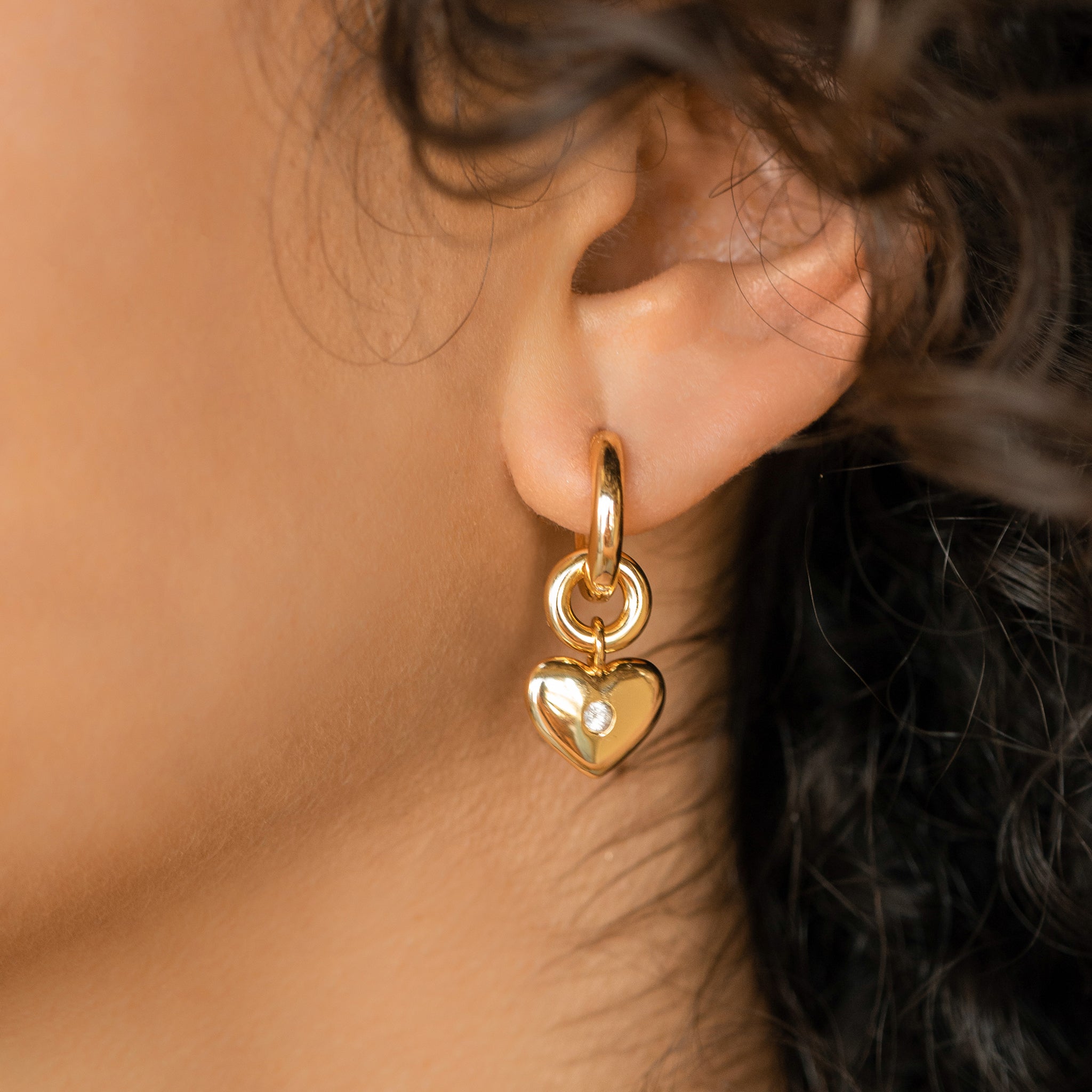 dangly gold heart earrings