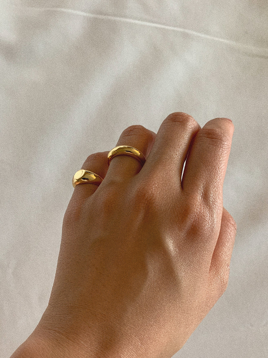 ALIX YANG Florence Ring, signet ring, solid gold ring, silver signet ring, gold signet
