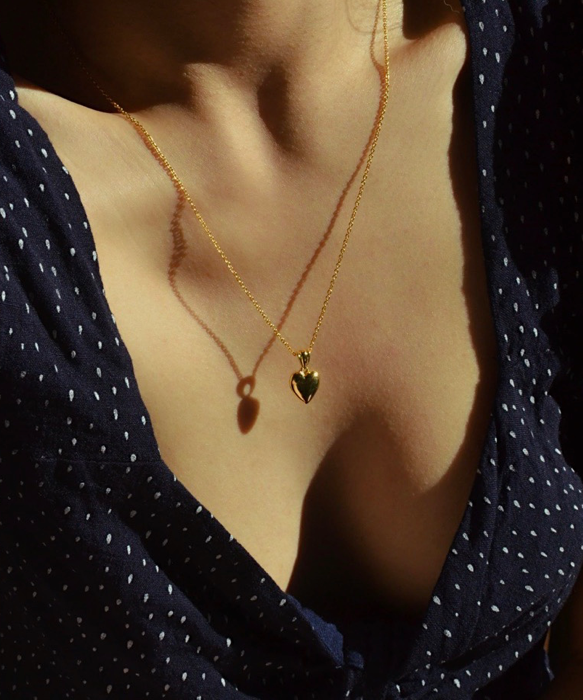 ALIX YANG Stole My Heart Necklace gold (Love heart necklace)